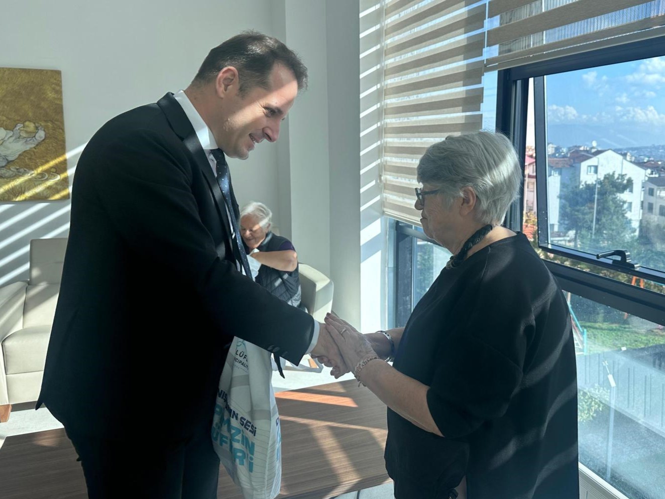 Nilüfer Belediyesi’nden öğretmenlere vefa