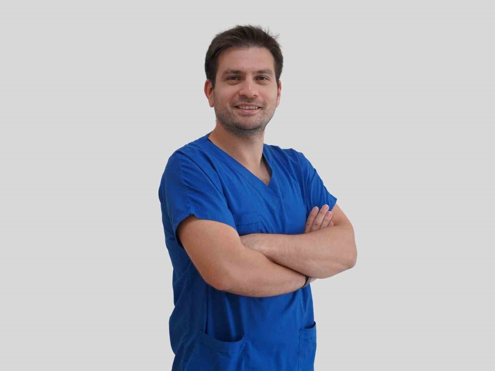 Op. Dr. Erdem Koç hasta kabulüne başladı