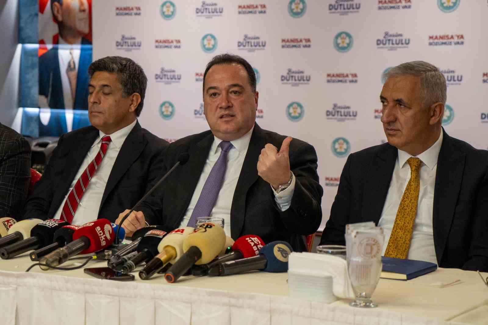 Başkan Dutlulu: "2000 yılından önce yapılmış evlerin hepsi riskli evler"