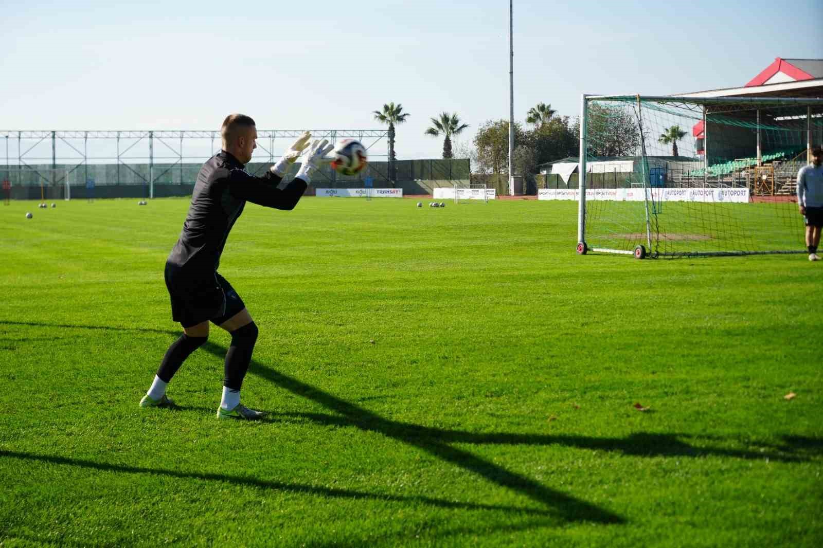 Kocaelispor, Gençlerbirliği maçına hazırlanıyor
