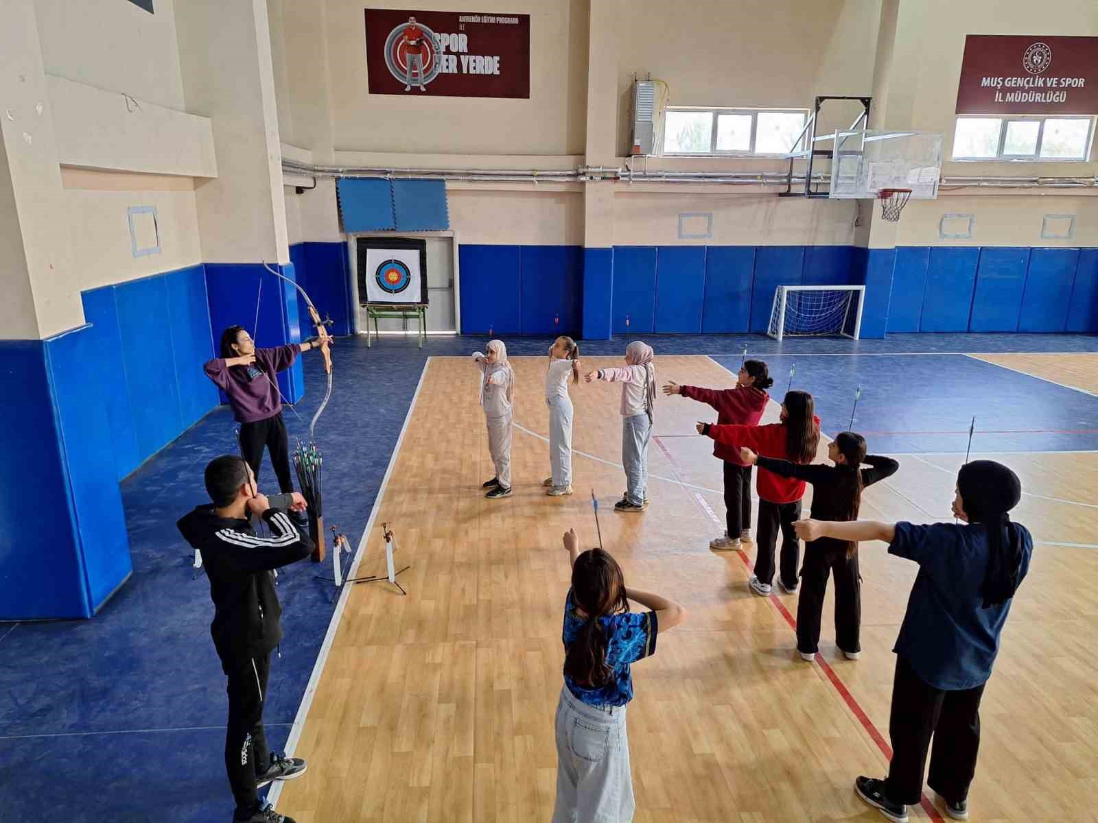 Korkut’ta okçuluk kurslarına yoğun ilgi
