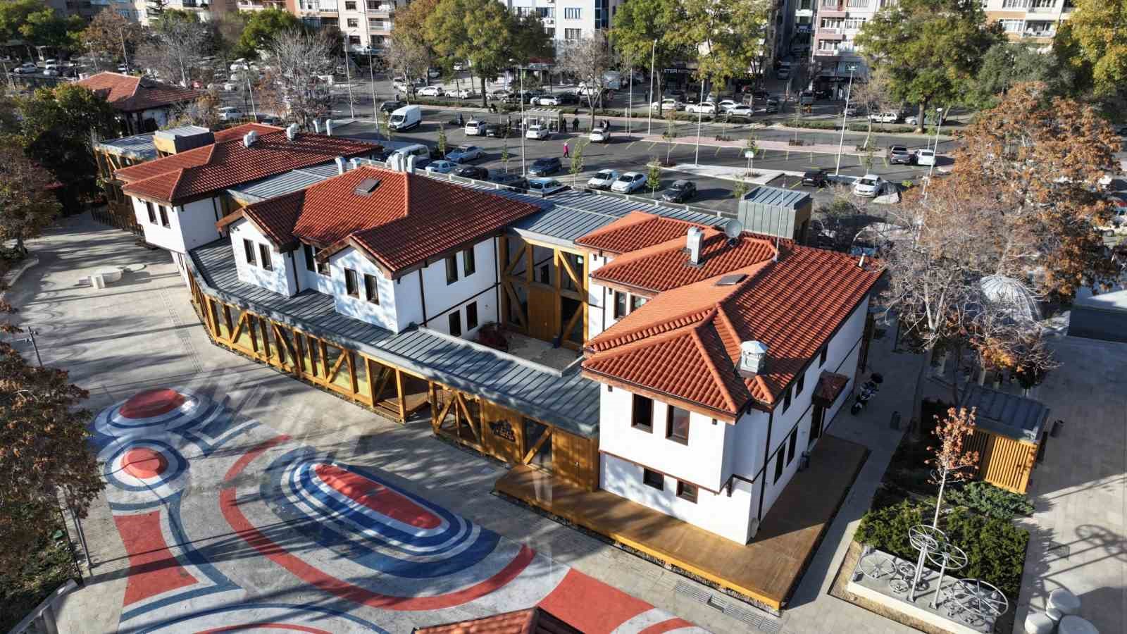 Konya B&uuml;y&uuml;kşehir&rsquo;in Velespit M&uuml;zesi&rsquo;ne "En İyi &Ccedil;evresel Grafik Tasarım" &ouml;d&uuml;l&uuml; verildi
