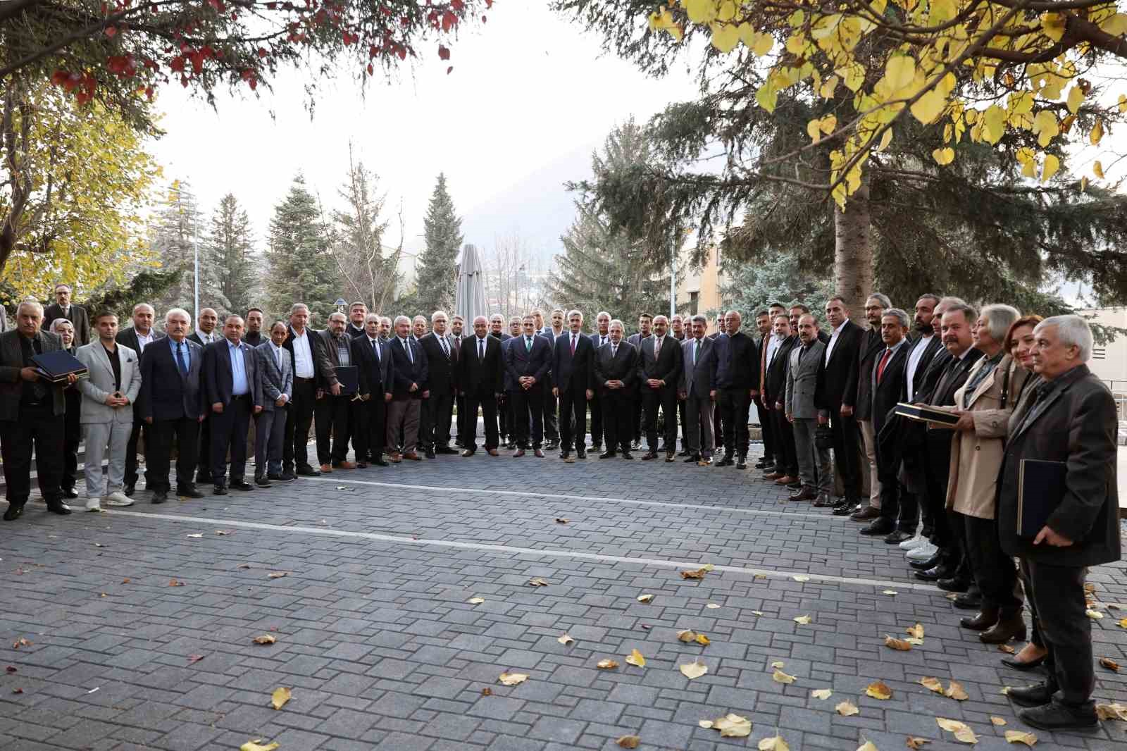 Bakan Yardımcısı Yılmaz&rsquo;dan Başkan Yal&ccedil;ın&rsquo;a eğitim teşekk&uuml;r&uuml;
