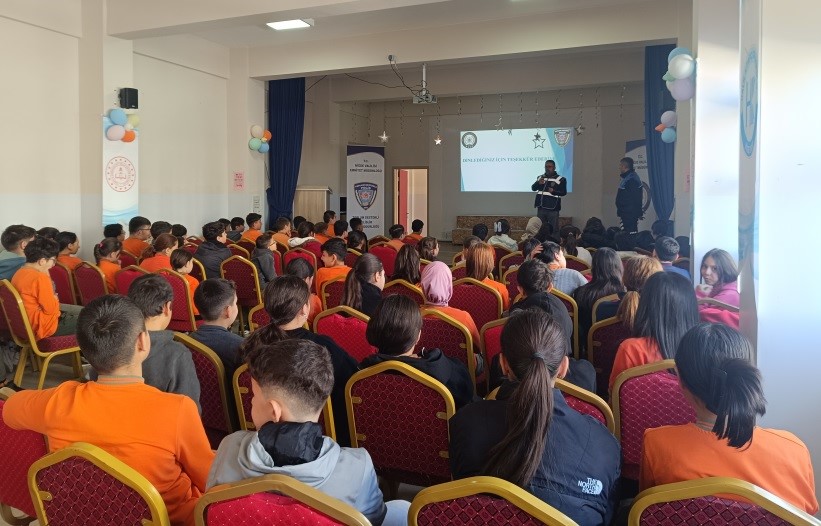 Niğde’de öğrencilere ’güvenlik ve akran zorbalığı’ eğitimi
