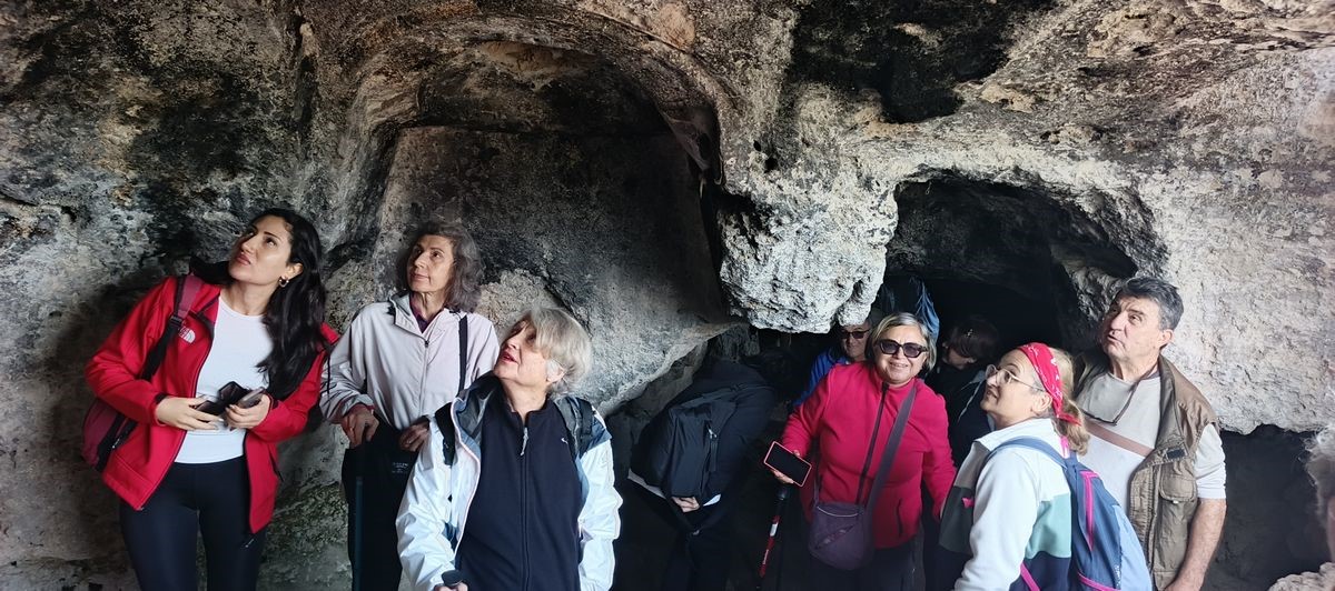 Doğaseverler, doğa ve tarih rotasında buluştu
