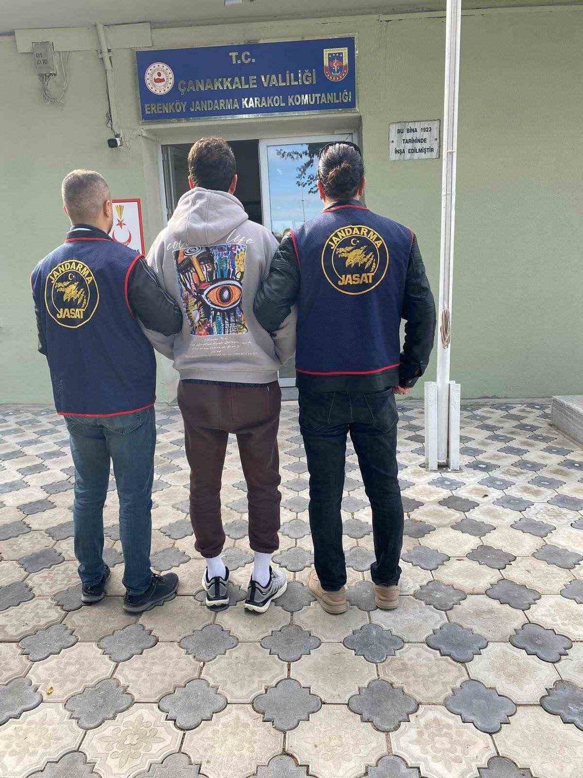 Çanakkale’de düzenlenen operasyonda 15 şüpheli tutuklandı