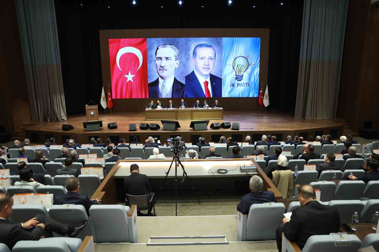AK Parti MKYK toplantısı başladı