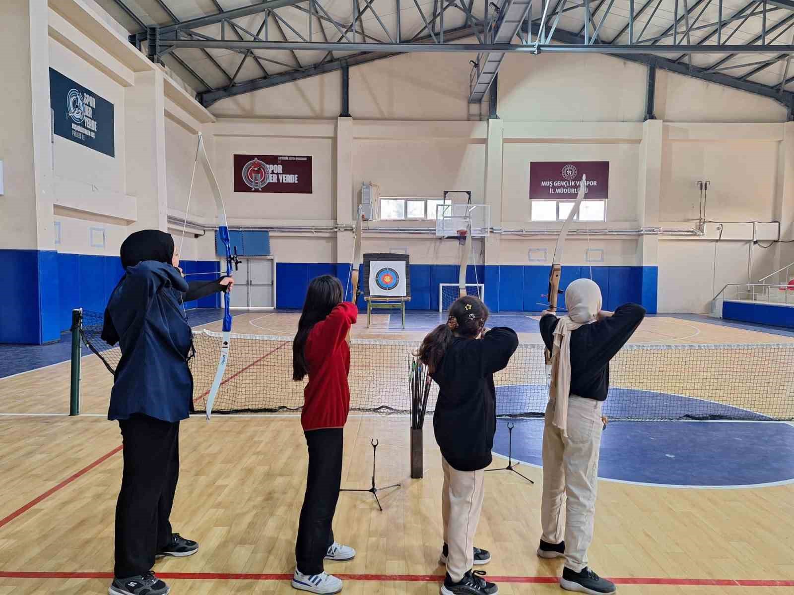 Korkut’ta okçuluk kurslarına yoğun ilgi