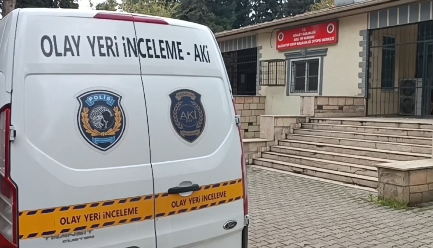 Gaziantep’te kocası tarafından öldürülen kadının cenazesi ailesine teslim edildi