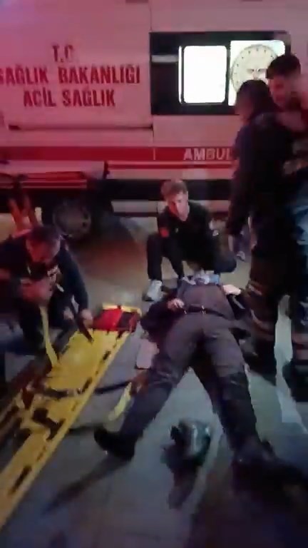 Motosikletiyle kaçarken çarptığı bekçiyi yaraladı
