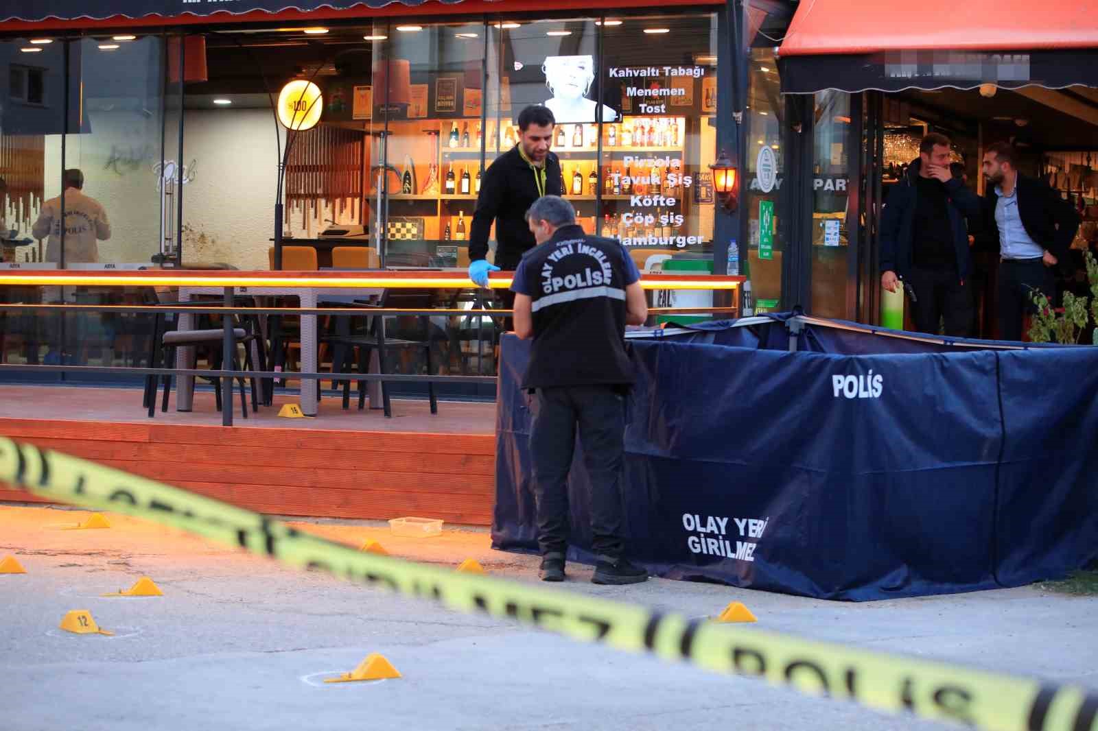 Husumeti bitirmek için bir araya gelen akrabaların tartışması cinayetle bitti