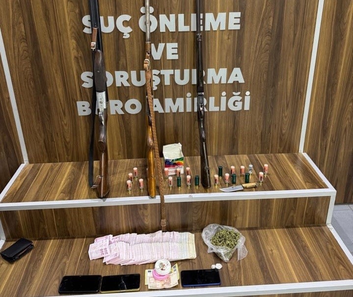 Hayvan damına uyuşturucu baskını: 2’si satıcı 3 şüpheli yakalandı