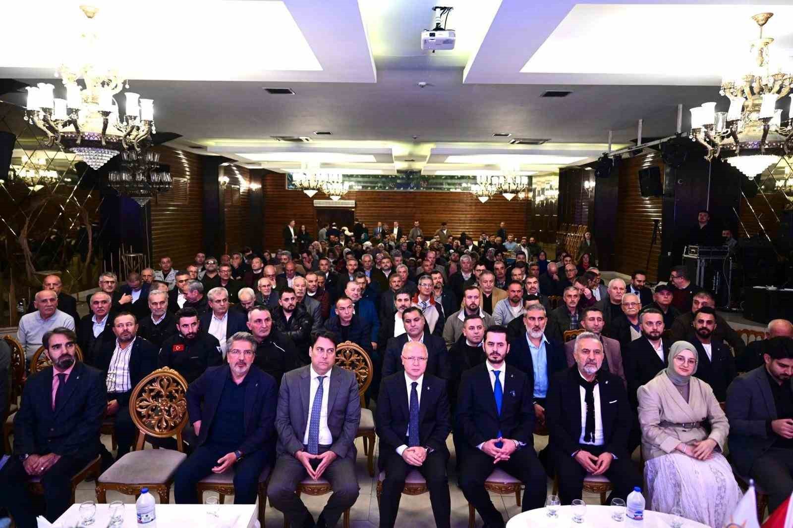 AK Parti Bursa’ya rekor yeni üye katılımı