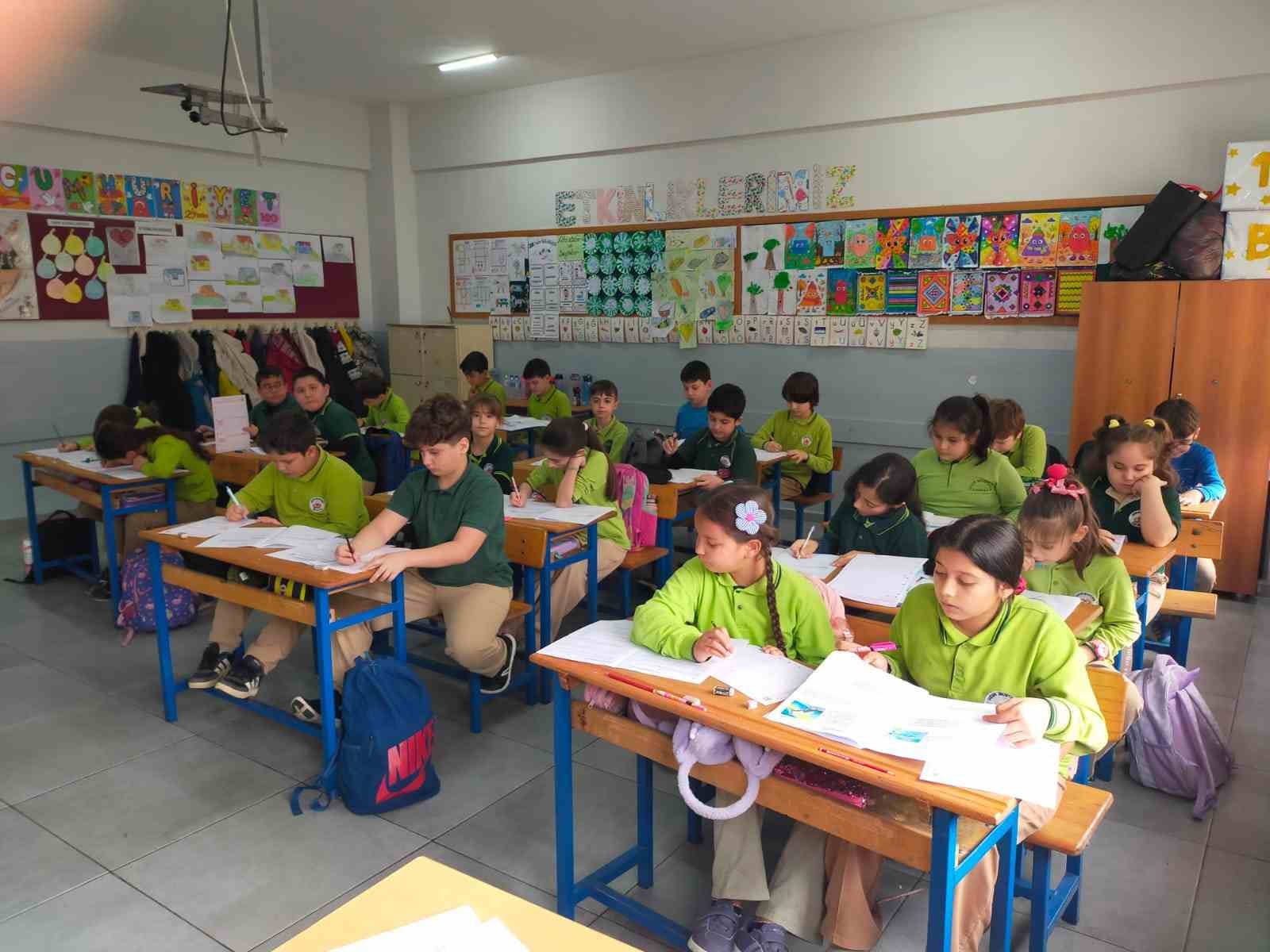 Düzce’de 4. sınıf öğrencilerine "okuduğunu anlama" takibi