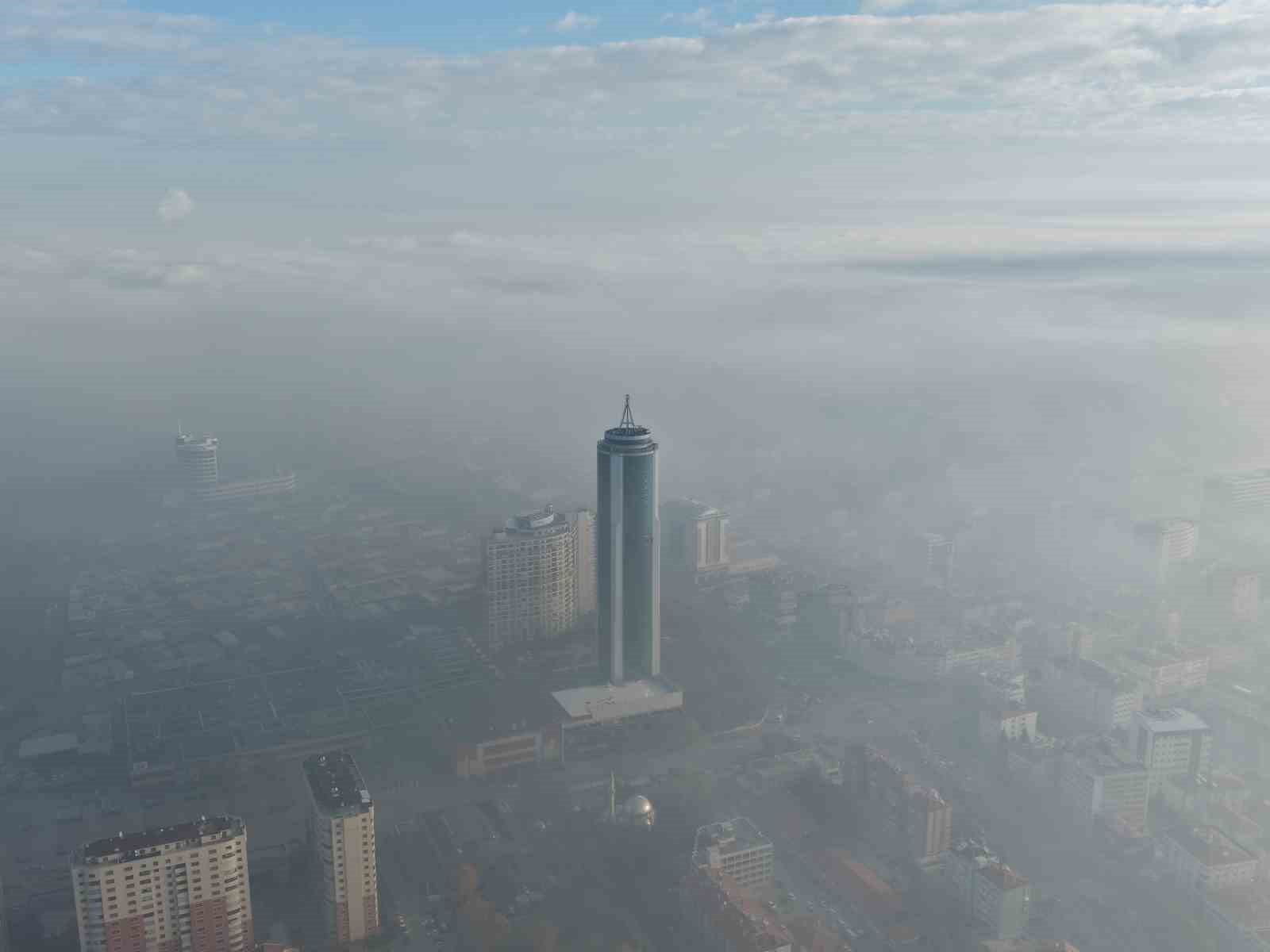Konya g&uuml;ne kartpostallık sis manzarasıyla başladı
