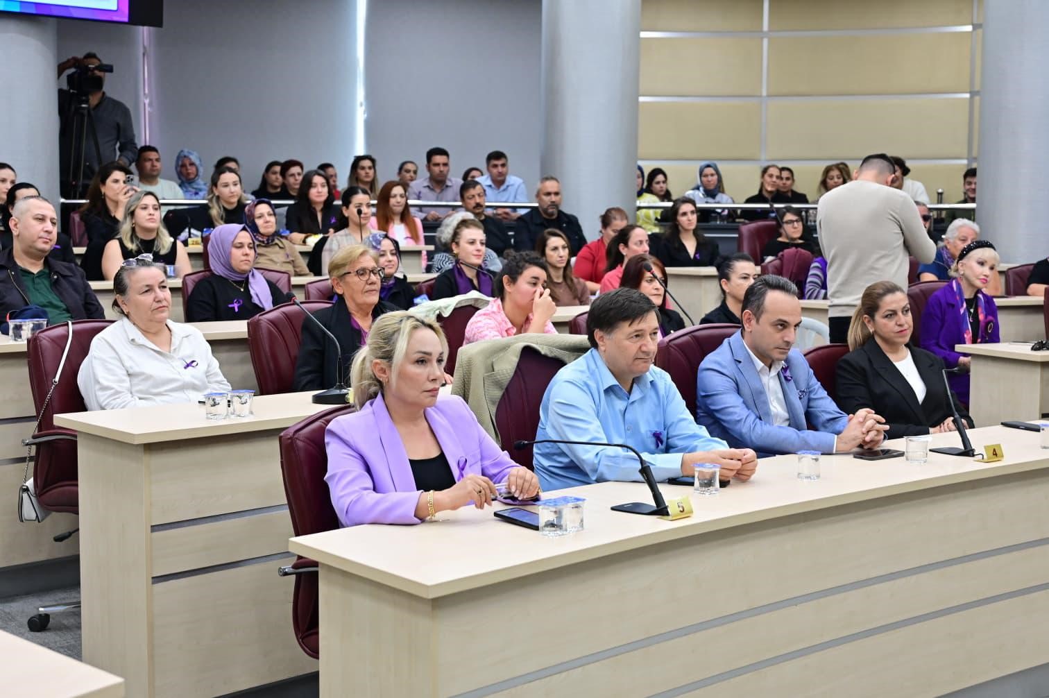 Başkan Kocag&ouml;z: "Kadına y&ouml;nelik şiddeti &ouml;nlemek toplumsal bir g&ouml;revdir"
