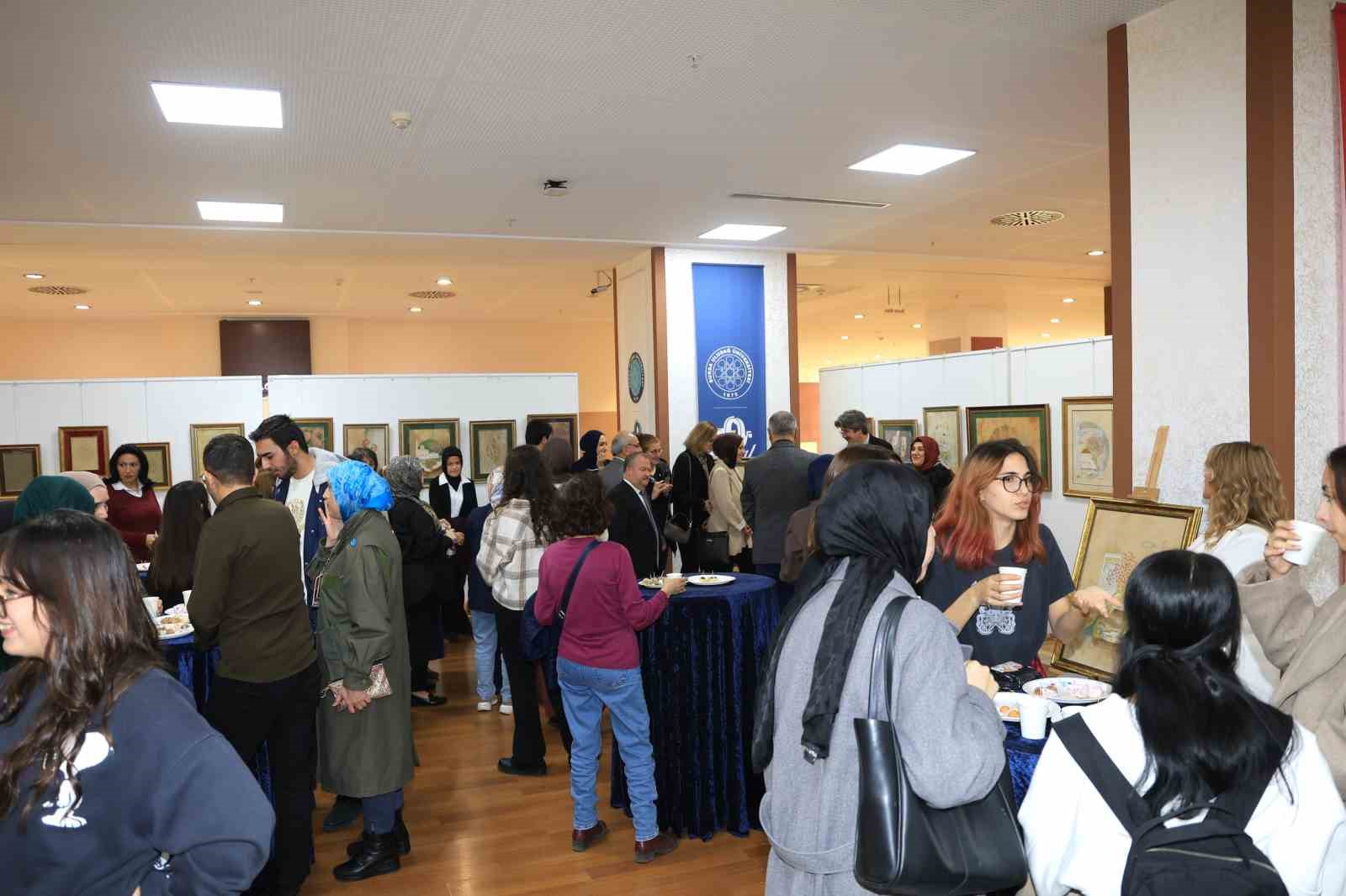 Geleneksel Türk Sanatları Bölümü öğrencilerinin eserleri sergilendi
