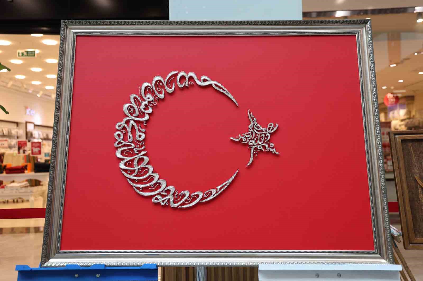 H&uuml;k&uuml;ml&uuml; &ccedil;ocuklardan ilham veren sanat sergisi
