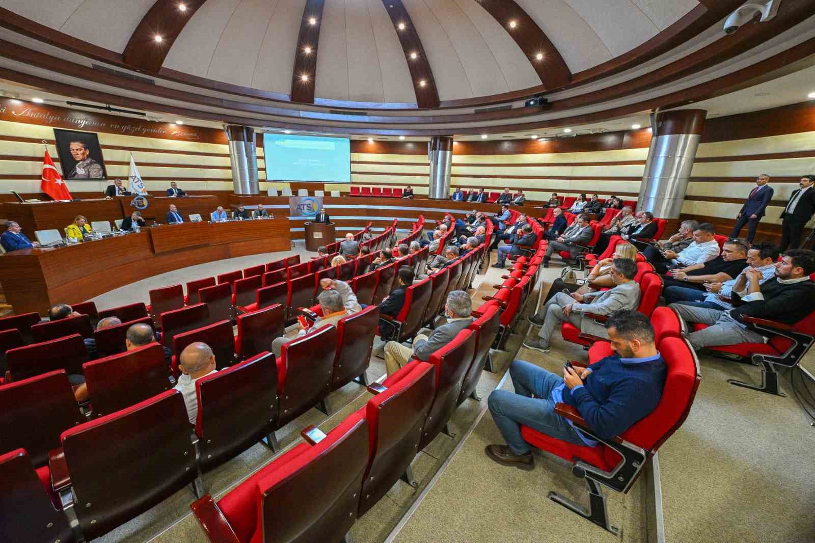 ATSO Başkanı Hacıs&uuml;leyman: "Antalya i&ccedil;in destinasyon y&ouml;netimi artık ertelenemez"
