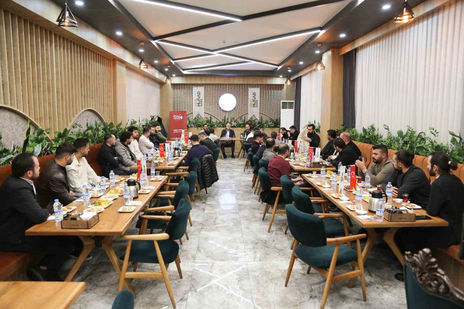 Sivas&rsquo;ın yatırım potansiyeli, gen&ccedil; girişimcilere anlatıldı
