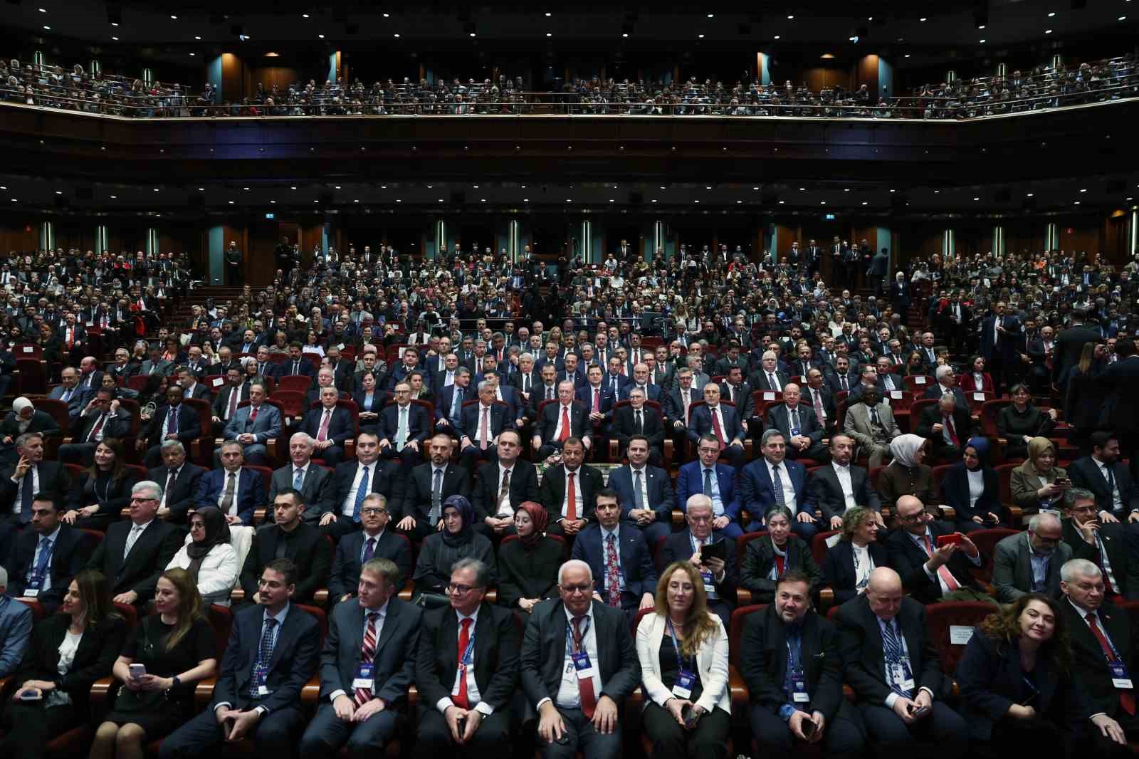 Cumhurbaşkanı Erdoğan: "Küresel ölçekte sağlık hizmeti verebilen bir ülke konumuna ulaştık"