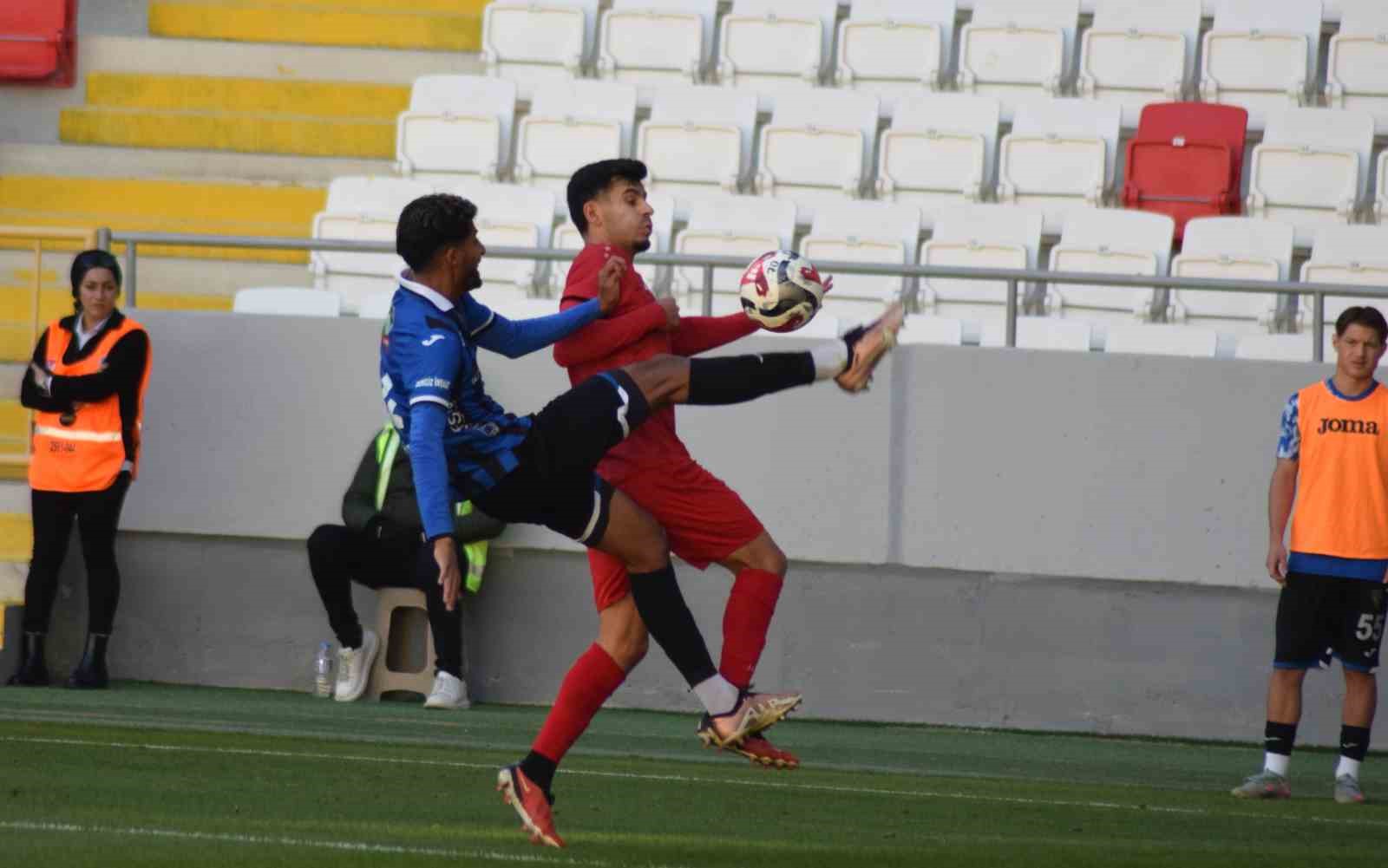 TFF 2. Lig: Karaman FK: 1 - Karacabey Belediyespor: 1