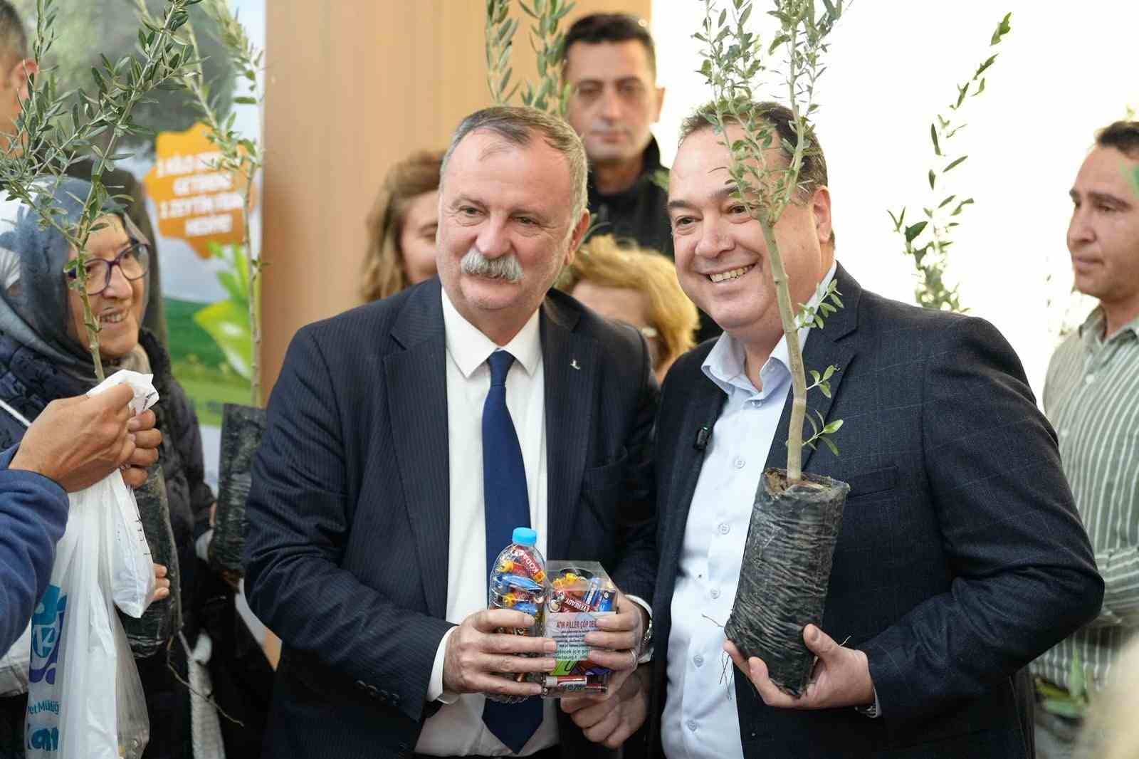 Manisa’da atık piller fidana dönüşüyor