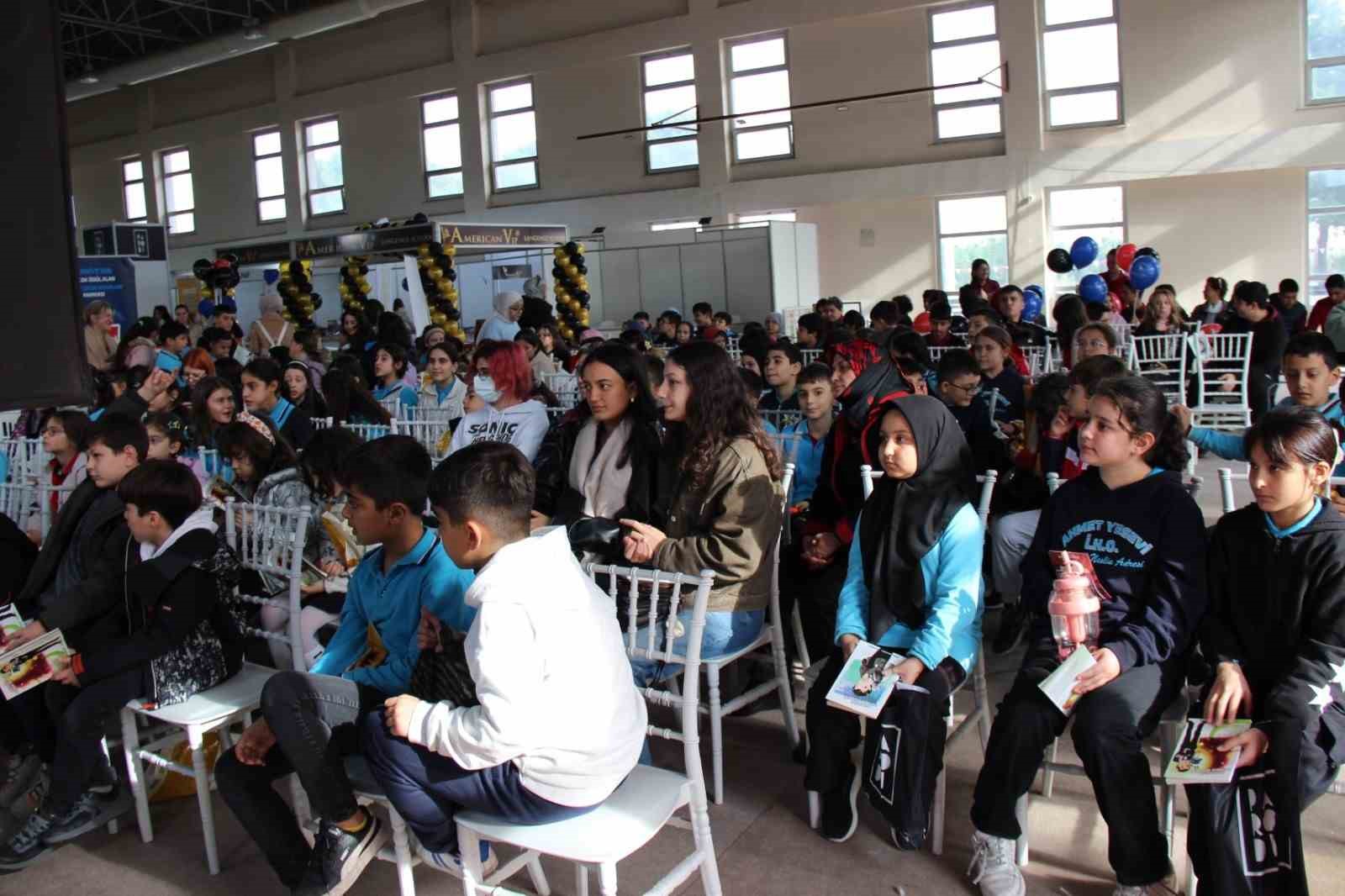 Japon deprem uzmanı Moriwaki: "Manisa’da dağ tarafında büyük bir sıkıntı yok, asıl risk ova tarafında"