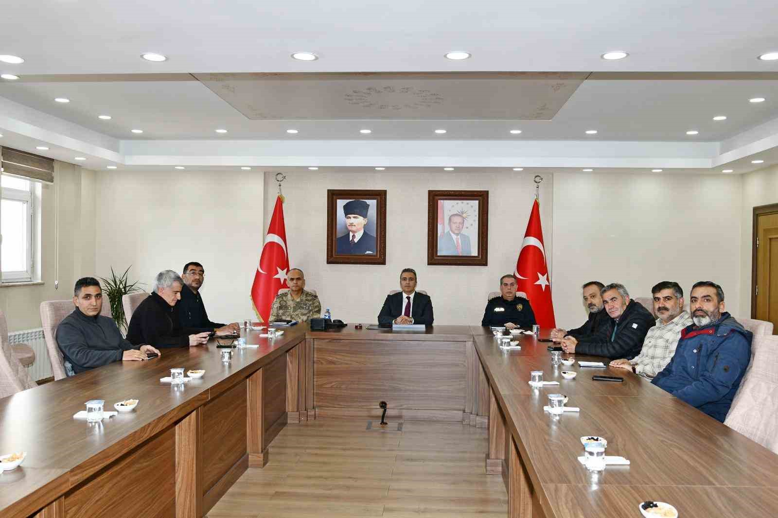 Ardahan’da ‘Asayiş ve Güvenlik Değerlendirme Toplantısı’ düzenlendi