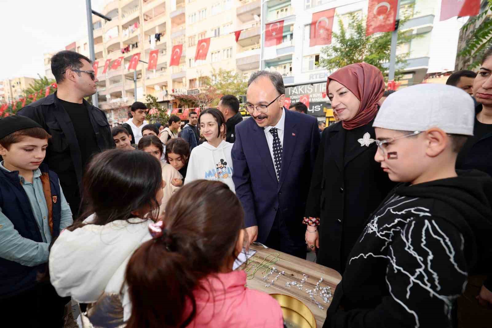 Siirt’te Gazze için iki günde 2 milyon 758 bin TL yardım toplandı