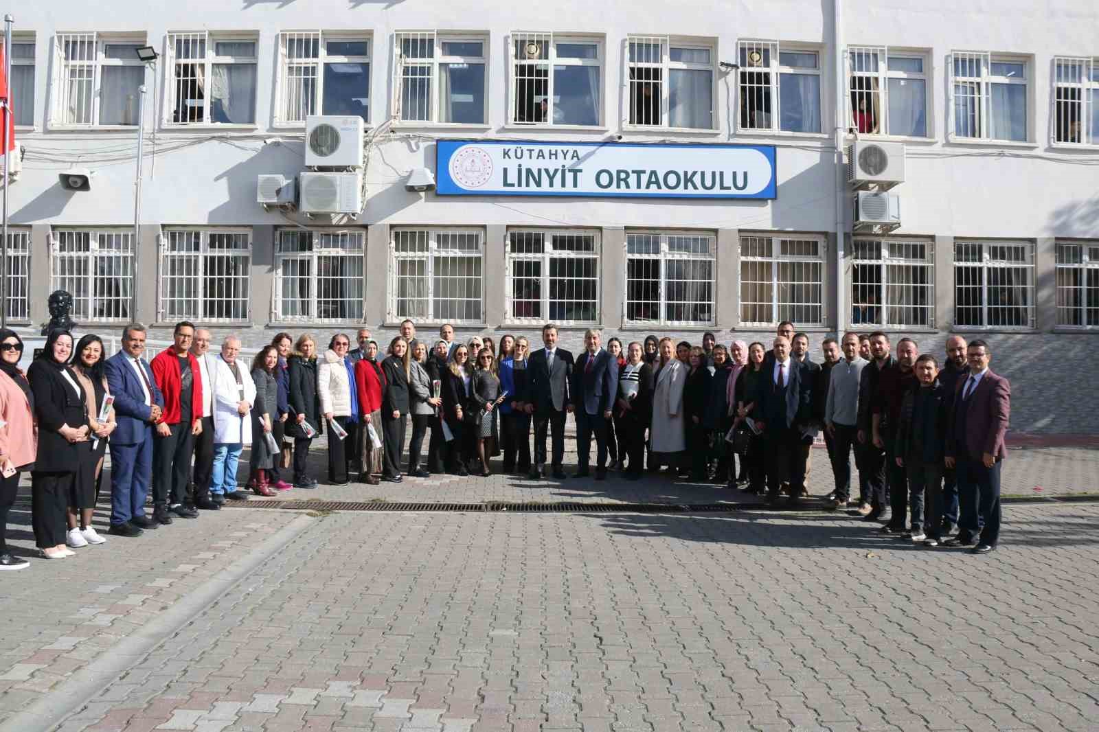 Temel Eğitim Genel Müdürü Savaşçı’nın Kütahya temasları
