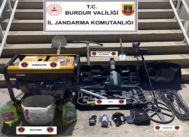 Burdur’da kaçakçılık operasyonunda 7 gözaltı