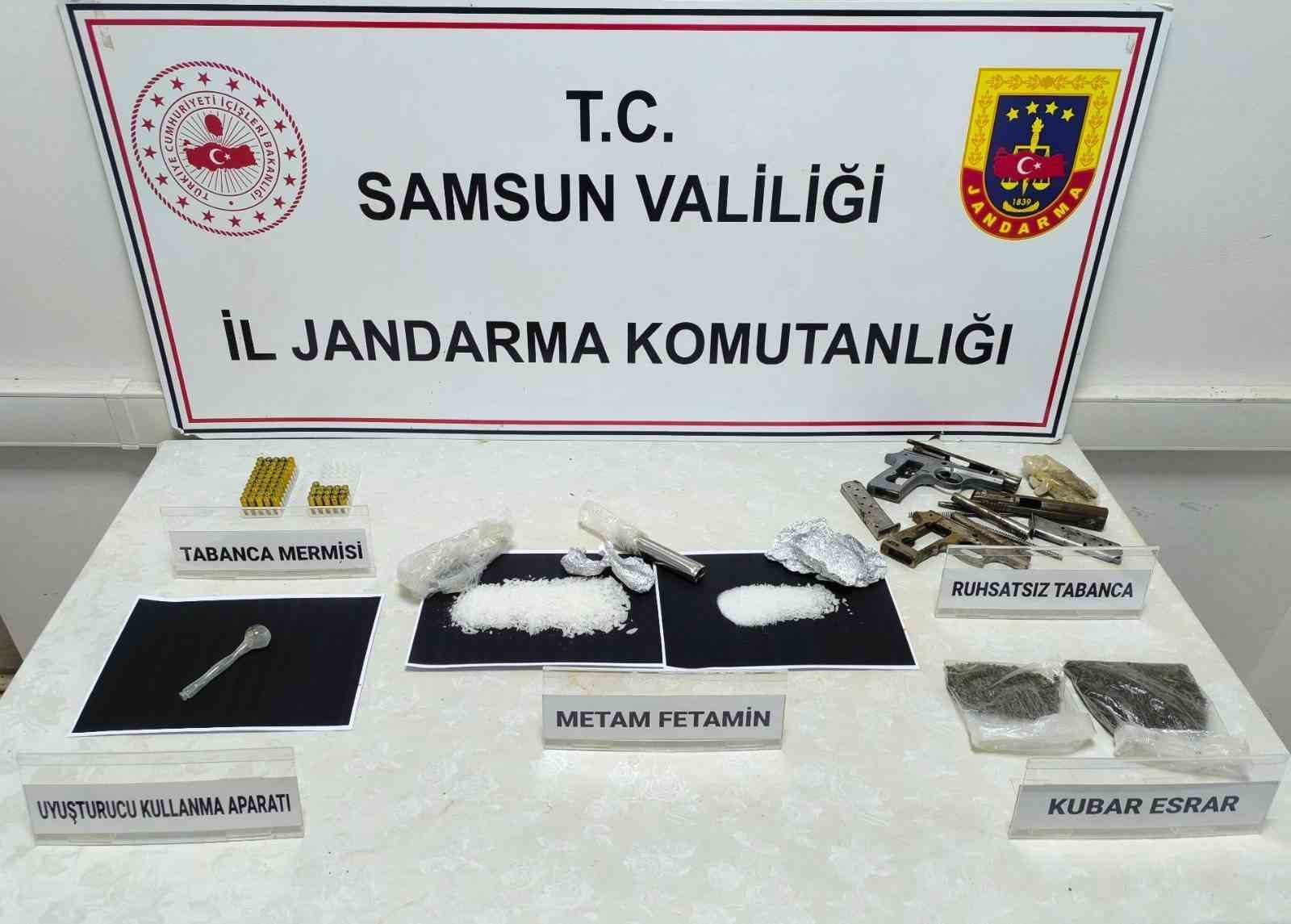 Jandarmadan uyuşturucu operasyonu: 1 gözaltı