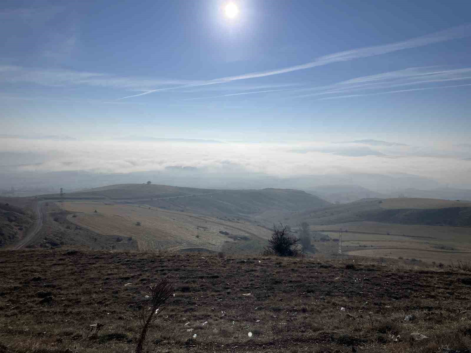 Sis adeta kenti yuttu, doğa olayı izleyenleri mest etti