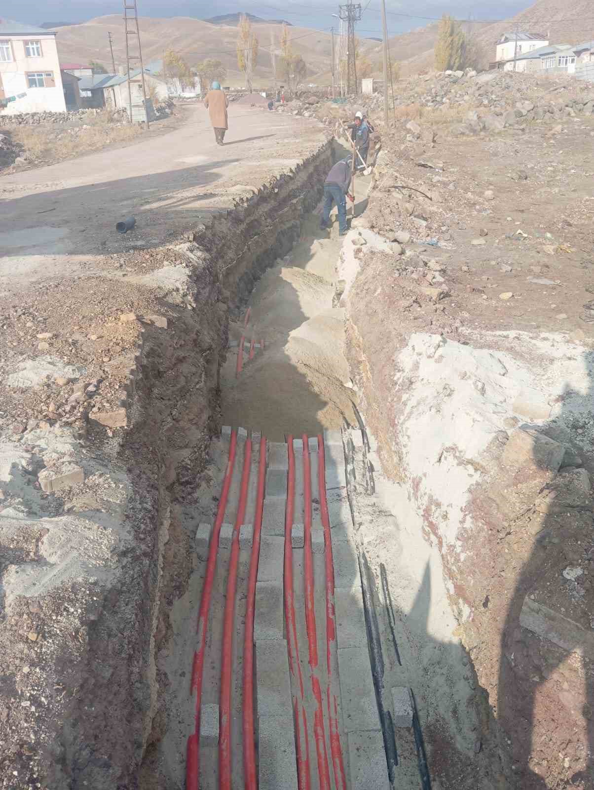 Aras Elektrik, Karayazı&rsquo;nın enerji altyapısını g&uuml;&ccedil;lendiriyor
