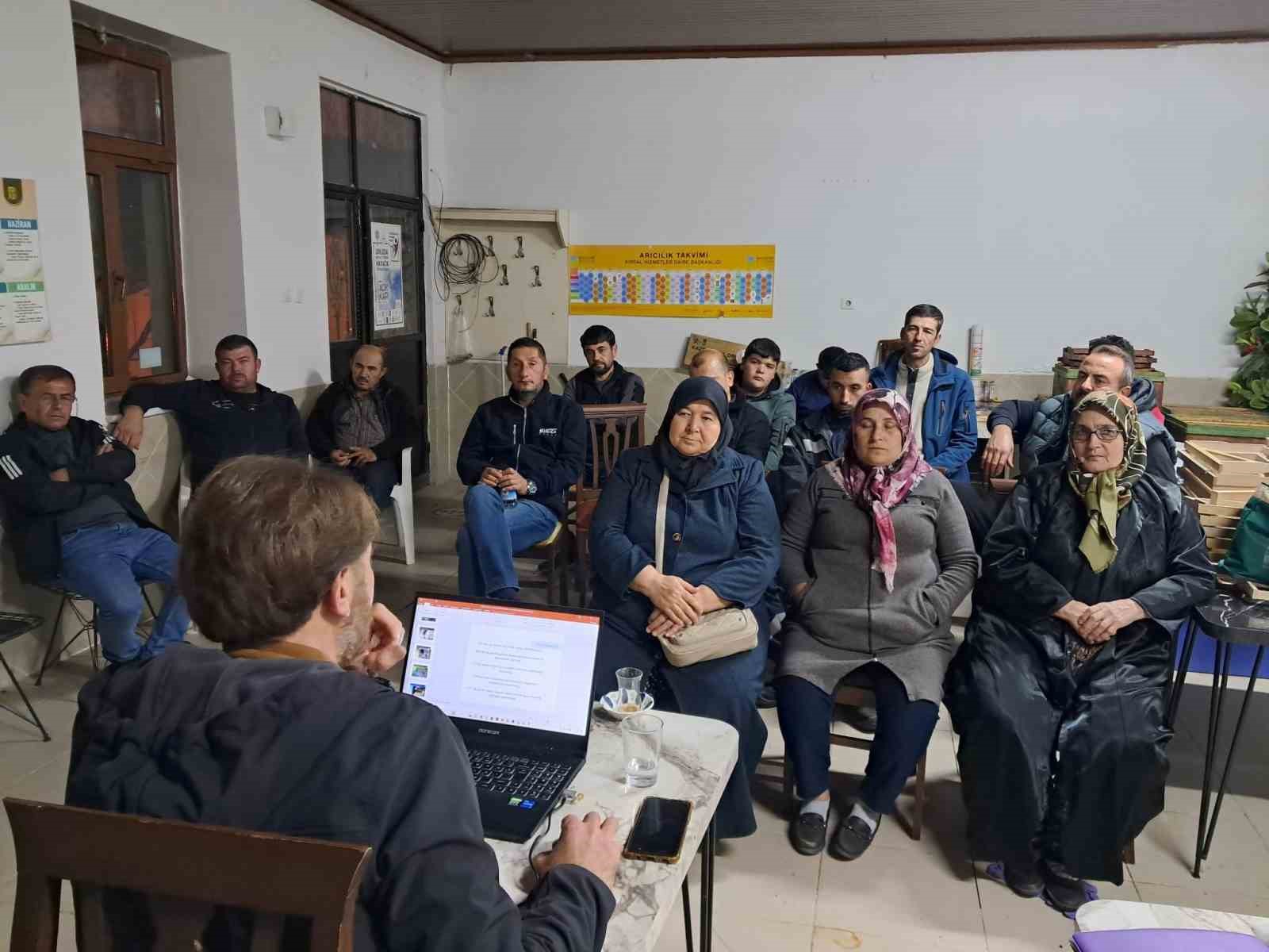 Edremit de Bal Ormanı arıcılığa destek olacak
