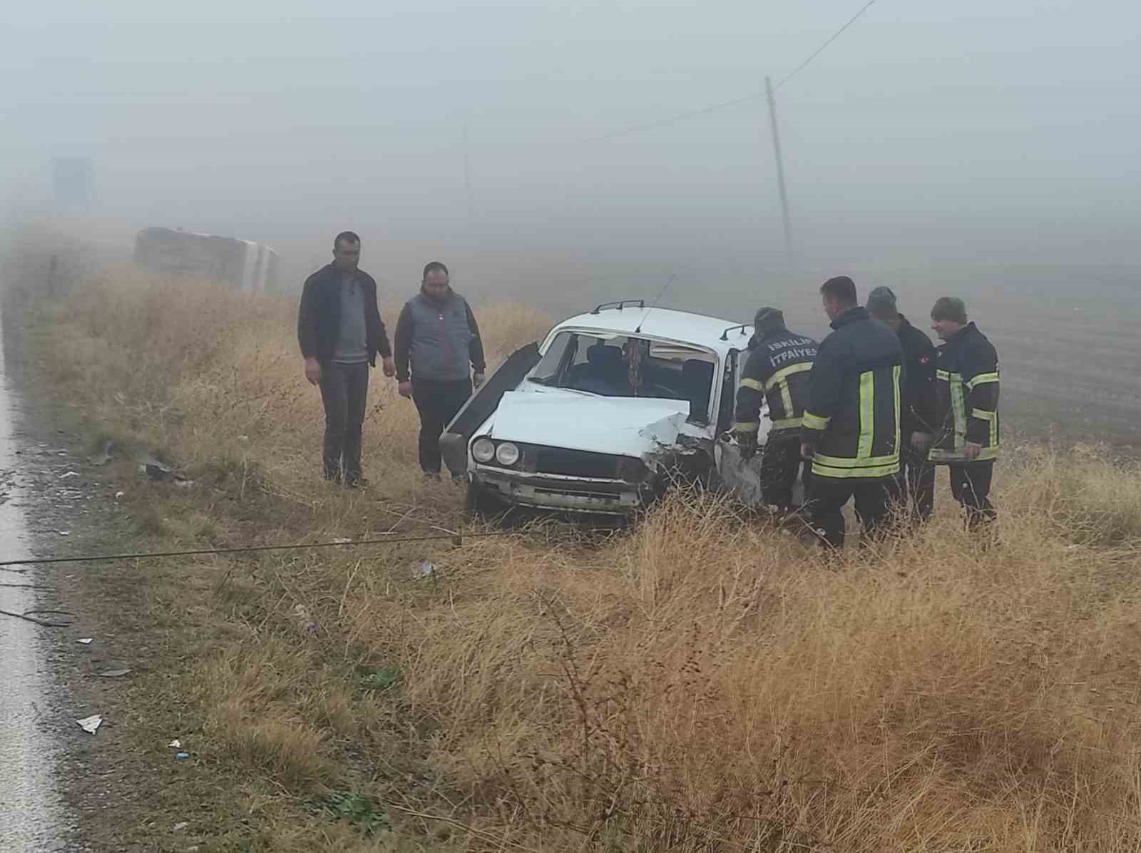 Çorum’da sis trafik kazasına sebep oldu: 5 yaralı

