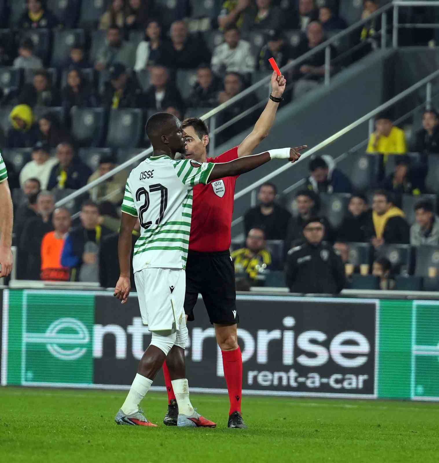 UEFA Avrupa Ligi: Fenerbahçe: 1 - Ferencvaros: 1 (Maç sonucu)