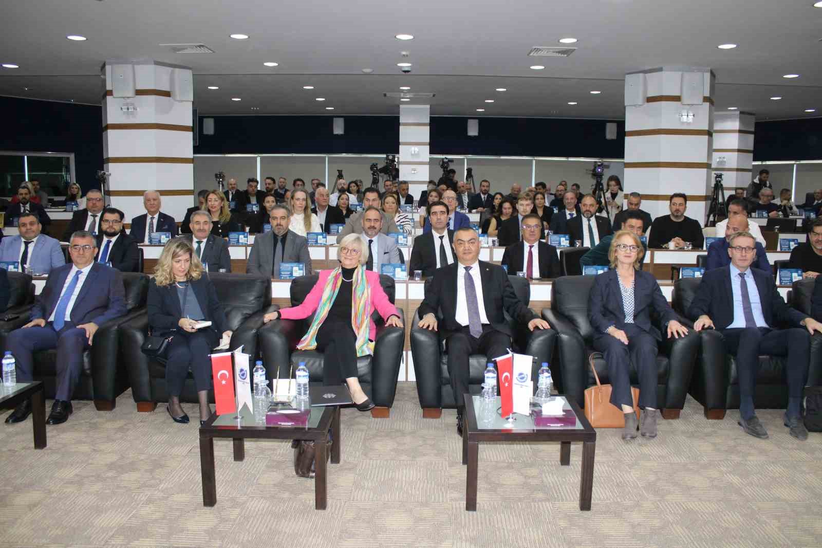 İş adamları, Almanya’dan vize kolaylığı talep etti