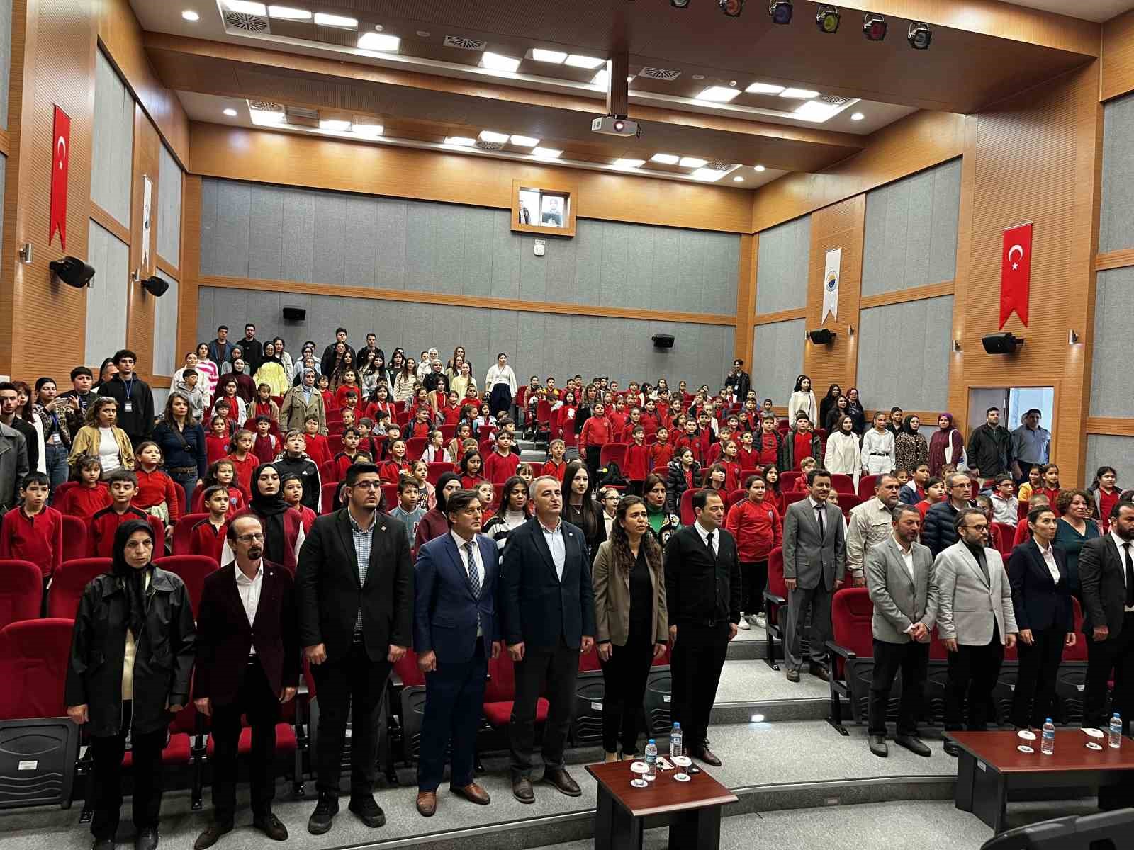 Balina Aydın, Gerze’de çocuklarla buluştu
