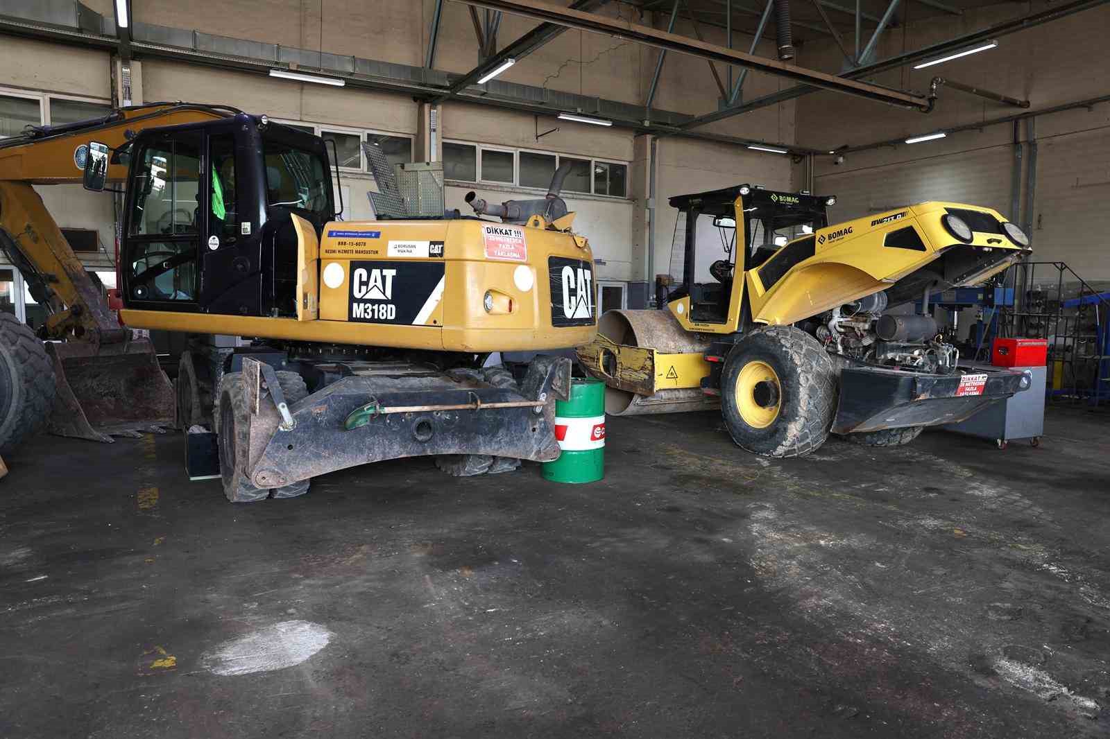 Büyükşehir filosu 50 yeni araç ile 1 yaş gençleşti
