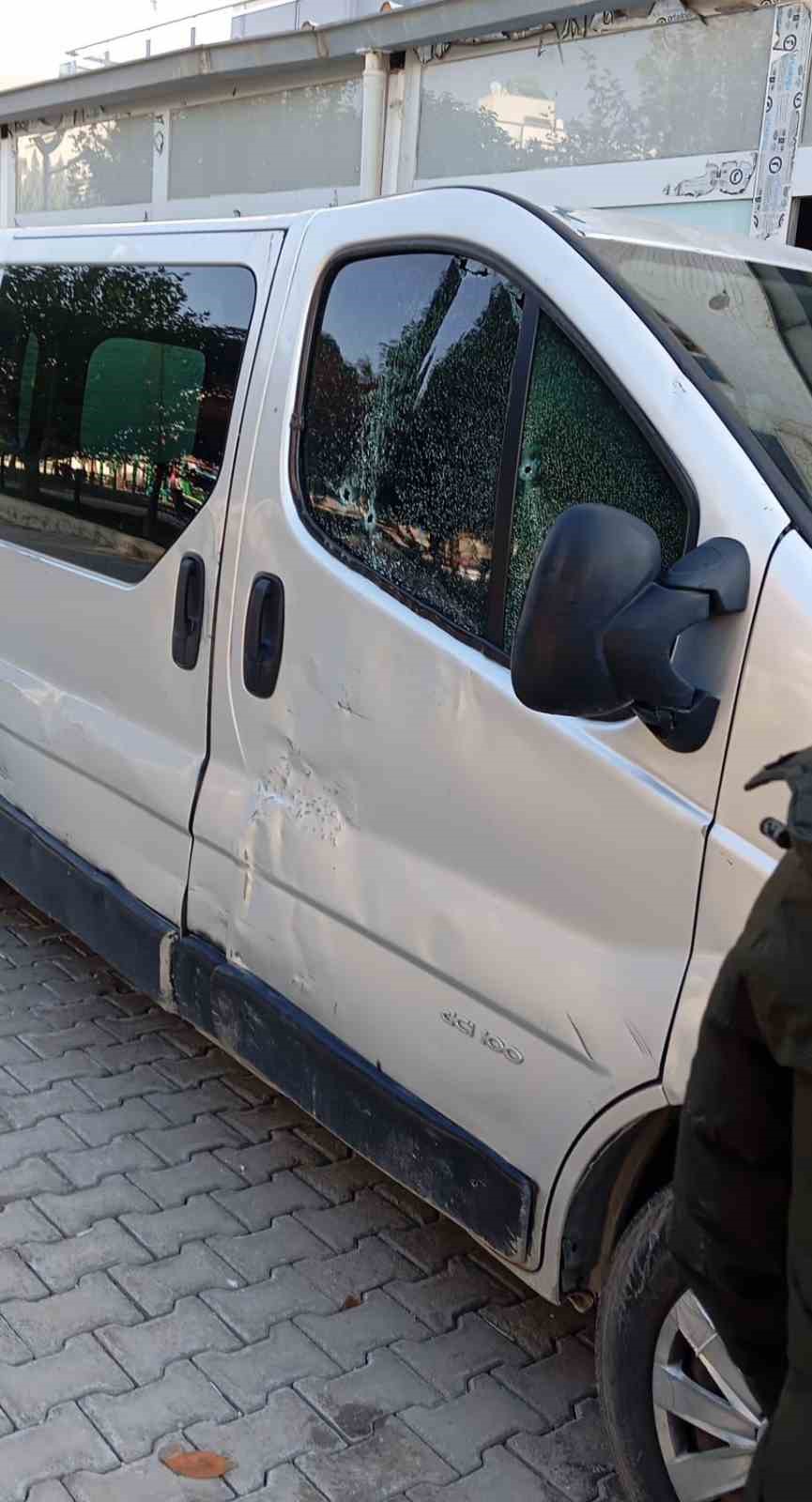 Mardin’de park halindeki araca silahlı saldırı