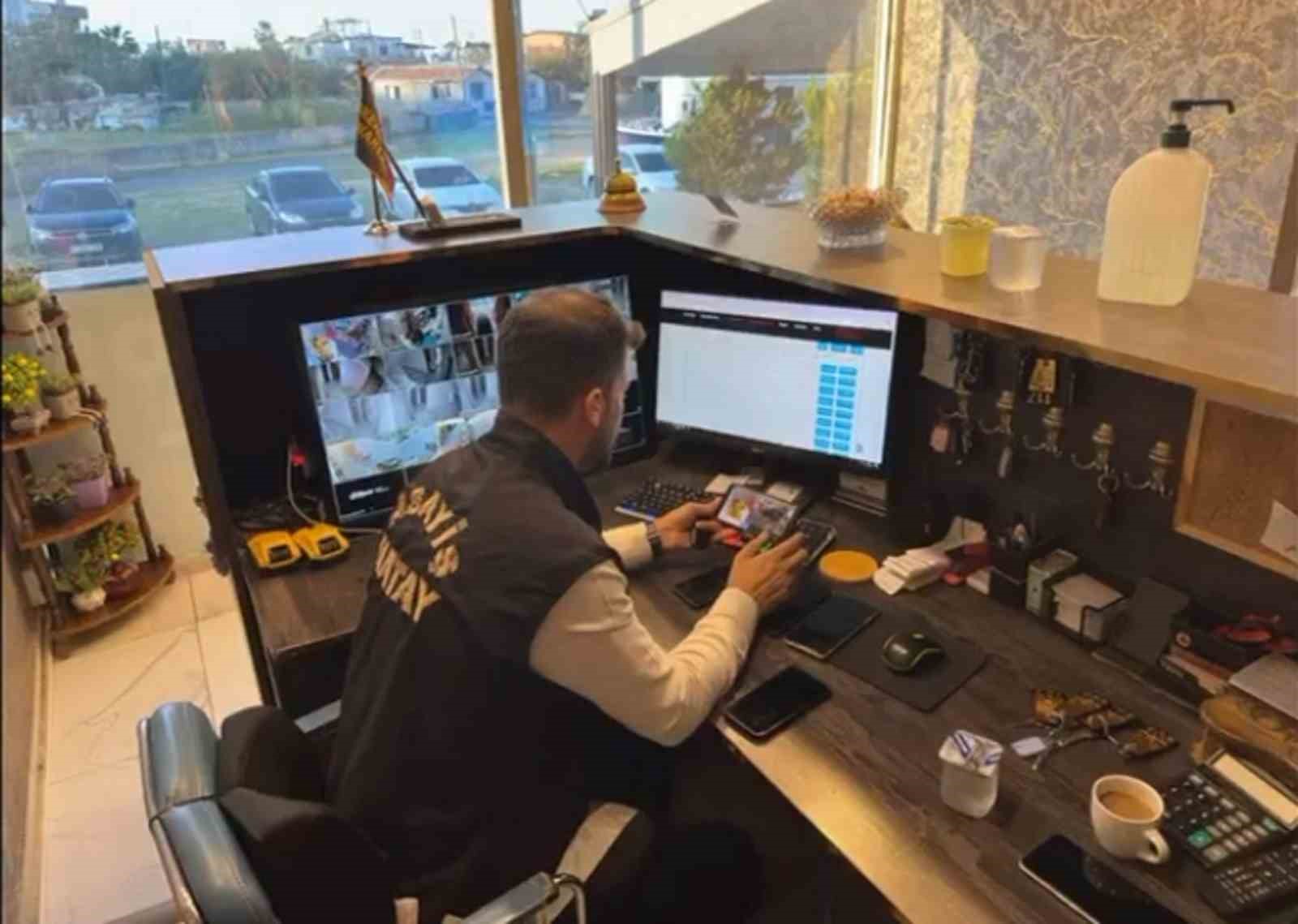 İskenderun&rsquo;da g&uuml;n&uuml; birlik kiralanan apartlar denetlendi
