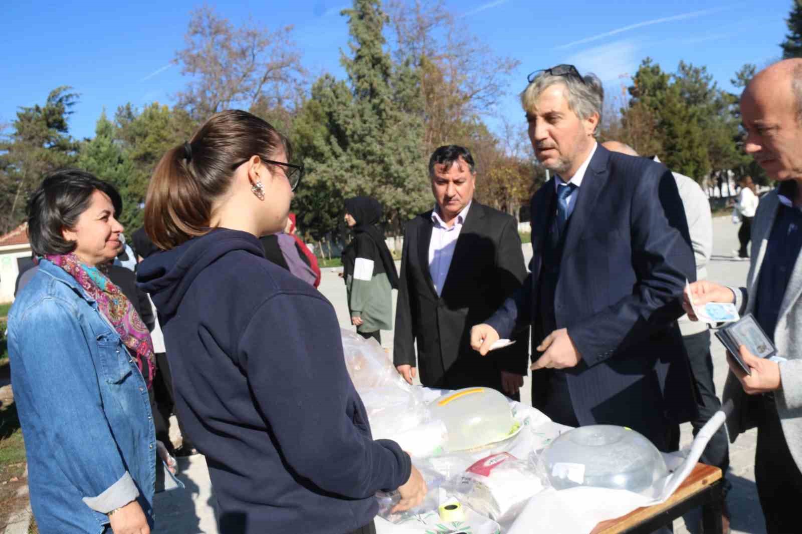 Kütahya Kılıçarslan Anadolu Lisesi’nden Gazze’ye destek