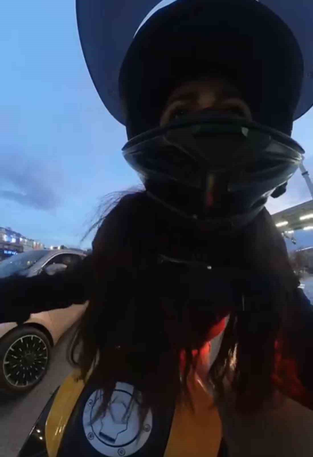 Bursa’da kadın sürücüler arasında yol verme kavgası