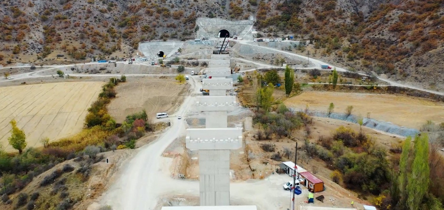 Başkan Büyükkılıç: "Yerköy-Kayseri YHT Projesi’nde önemli ilerleme kaydedildi"