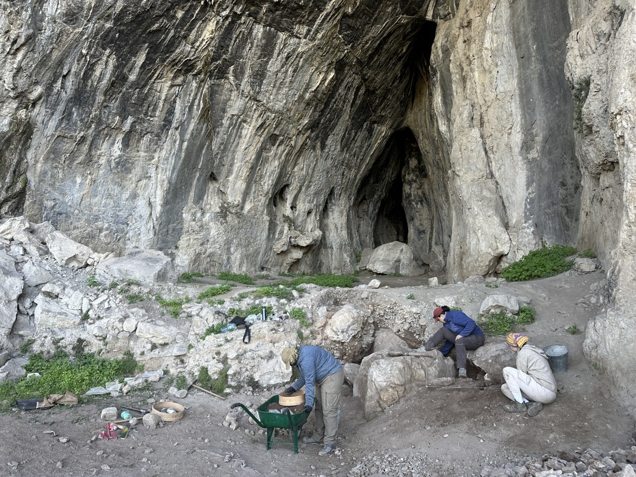 Akdeniz &Uuml;niversitesi&rsquo;nden bilim d&uuml;nyasına ışık

