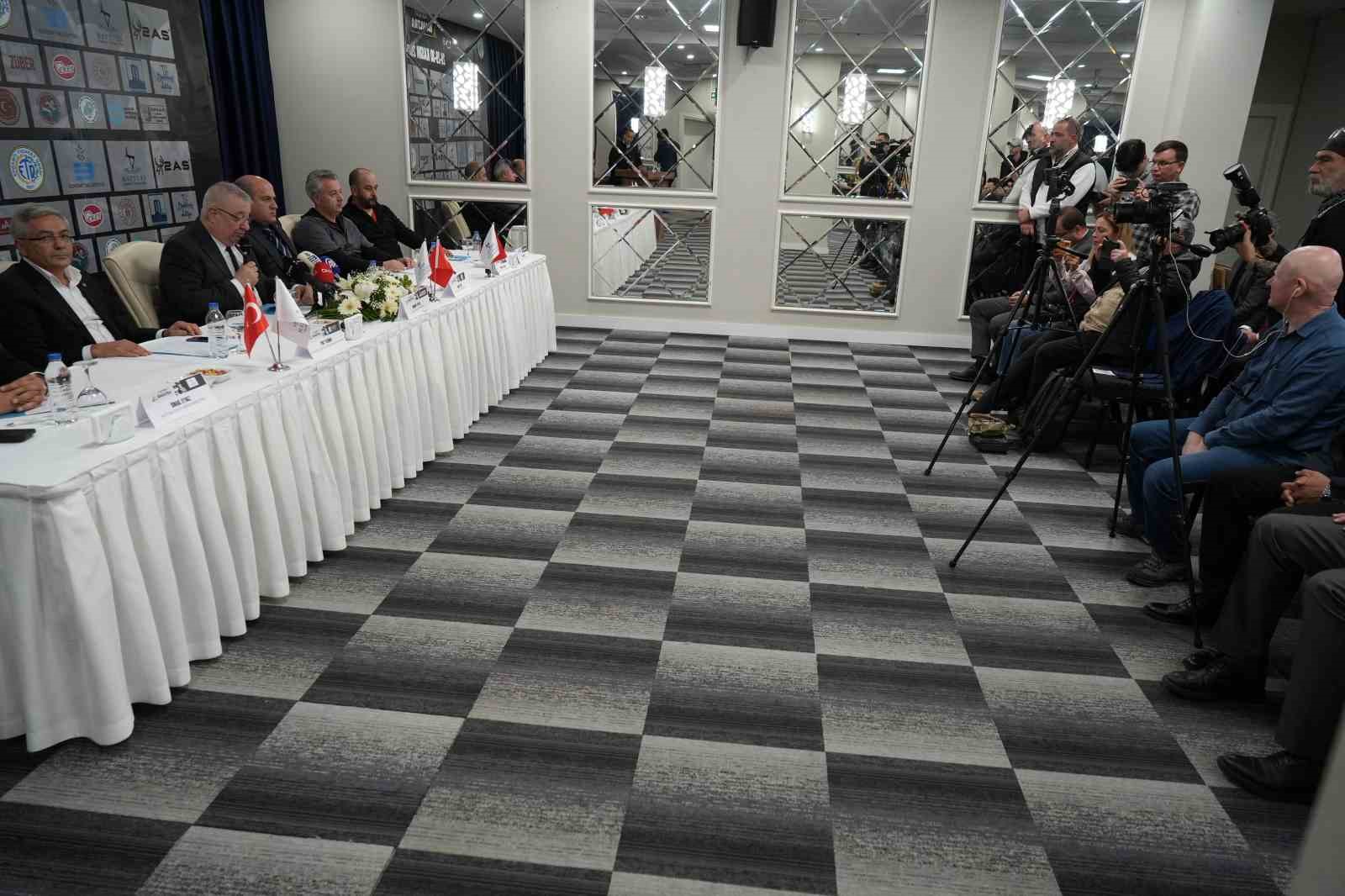 Kar Spor İda Ultra’nın basın toplantısı yapıldı