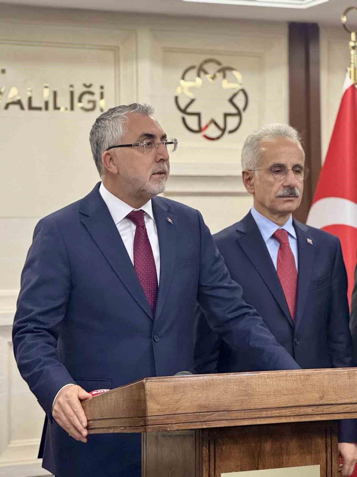 Bakan Işıkhan: "İşsizlik oranımız geçen aya göre 0,1 puan azalarak yüzde 8,5 oldu"
