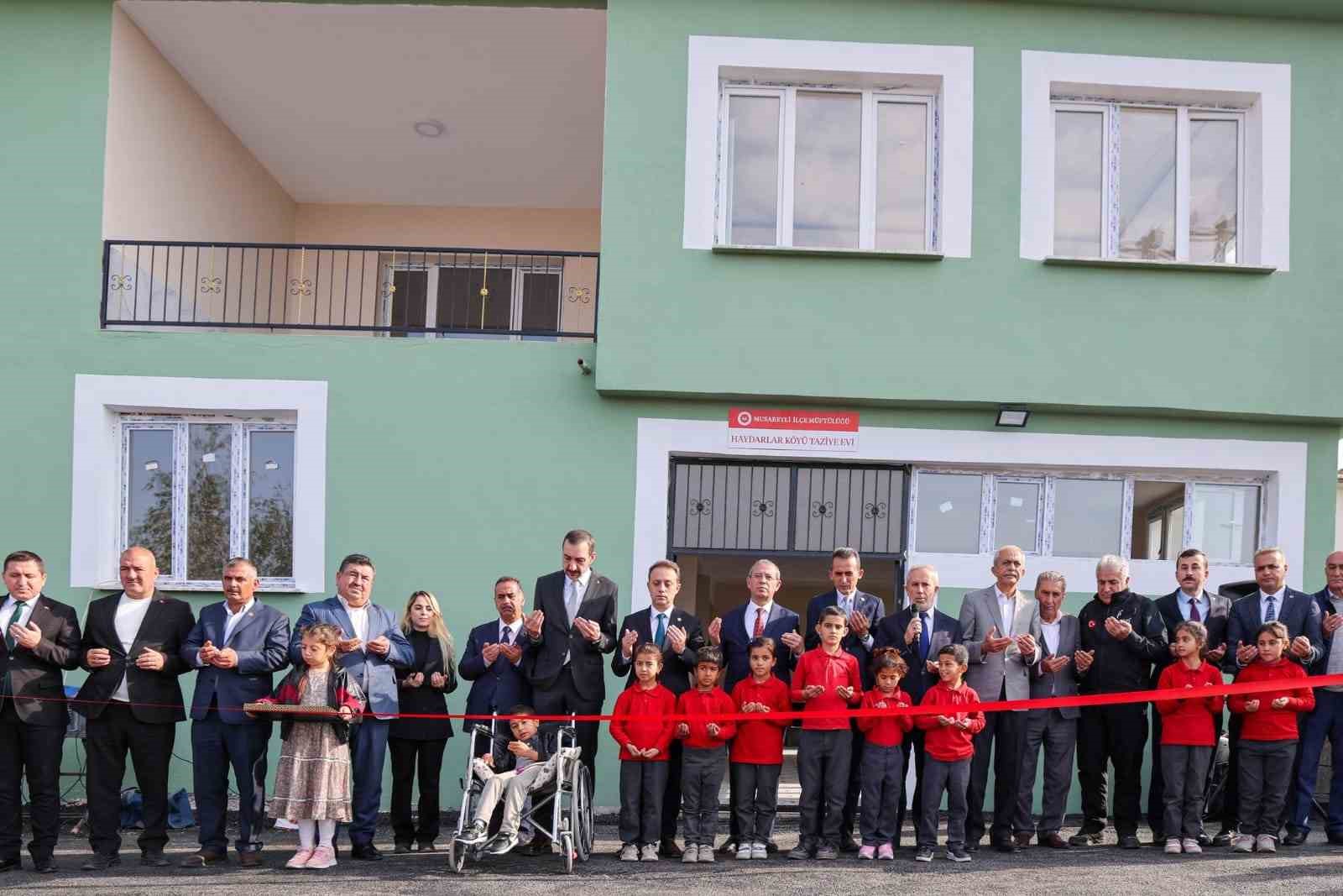 Kilis Haydarlar Köyü’nde lojman ve taziye evi hizmete açıldı
